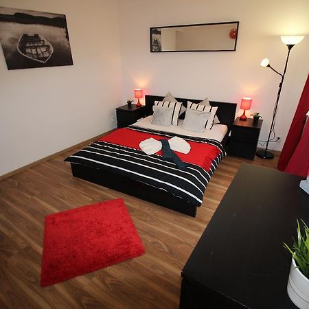 Smart City Prague Apartment Экстерьер фото